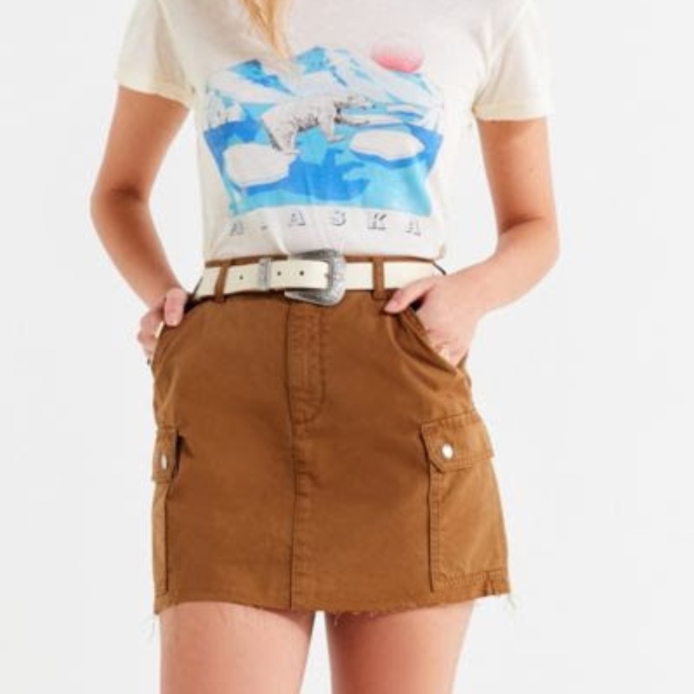 NWT UO Cargo Mini Skirt